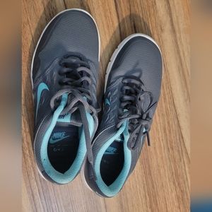 Nike Sneakers Size 6.5